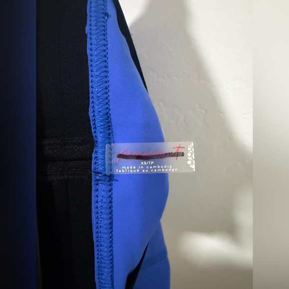 New Free people Movement Biker shorts with drawstring and pockets - Women’s XS - Picture 4 of 5